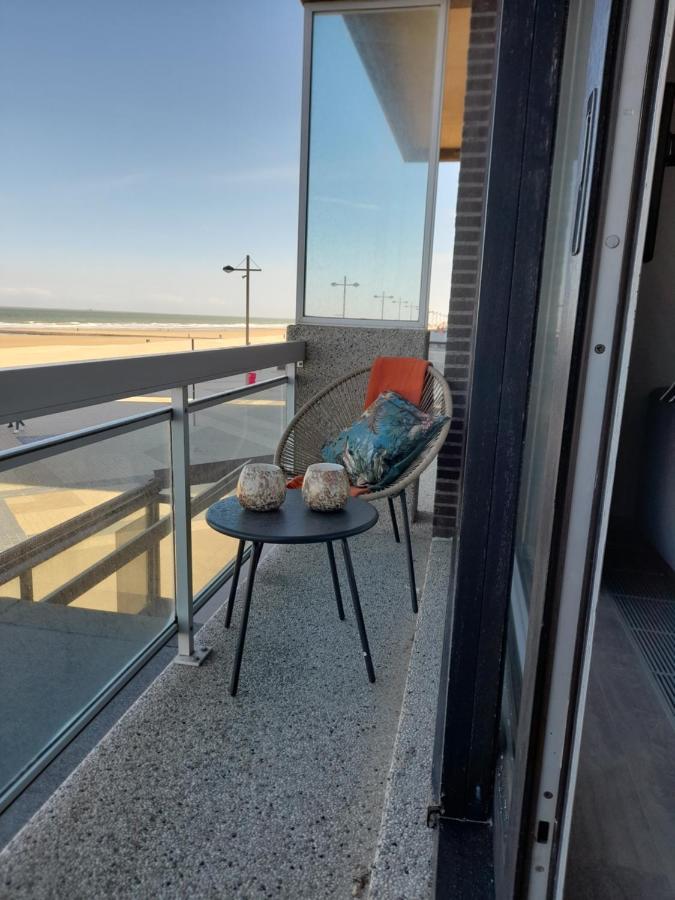 Zeezicht Falcon Apartman Middelkerke Kültér fotó